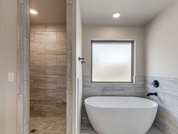 8401 Hazelwood Way, Edmond