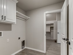 8401 Hazelwood Way, Edmond