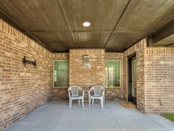 8401 Hazelwood Way, Edmond