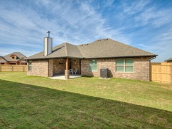 8401 Hazelwood Way, Edmond