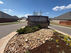 8401 Hazelwood Way, Edmond