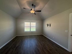 8401 Hazelwood Way, Edmond