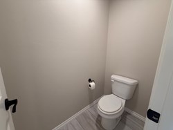 8401 Hazelwood Way, Edmond