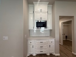 8401 Hazelwood Way, Edmond