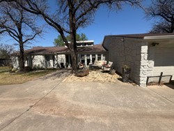 1925 Bunting Ct, Edmond