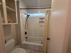 1925 Bunting Ct, Edmond