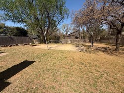 1925 Bunting Ct, Edmond
