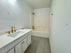 223 W 6th St, Edmond