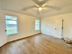 223 W 6th St, Edmond