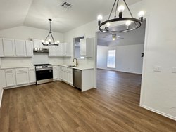 223 W 6th St, Edmond