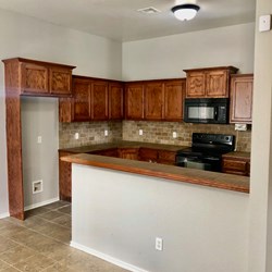 233 Spring Creek Rd, Oklahoma City