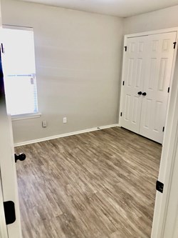 233 Spring Creek Rd, Oklahoma City