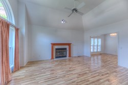 9215 S Erie Ave, Tulsa