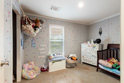329374 E 936 Road, Luther
