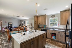 329374 E 936 Road, Luther