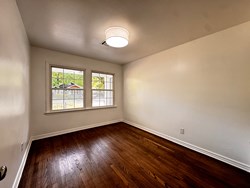 1117 W Symmes St, Norman