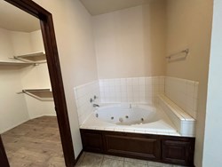 413 NW 143rd St, Edmond