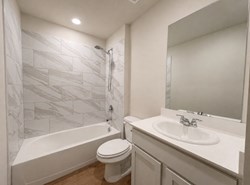 2512 Kathleens Crossing, Yukon