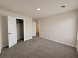 2512 Kathleens Crossing, Yukon