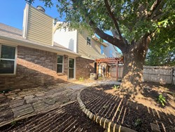 905 Rambling Oaks Dr, Norman