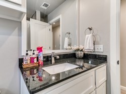 18709 Grove Parkway, Edmond