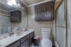 8632 S Braden Ave, Tulsa
