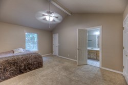 8632 S Braden Ave, Tulsa