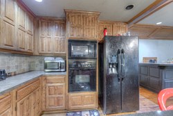 8632 S Braden Ave, Tulsa