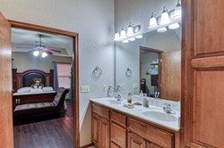 2340 Chadwick Dr, Norman
