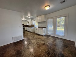 1704 Wind Hill Rd, Norman
