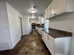 1704 Wind Hill Rd, Norman
