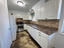 1704 Wind Hill Rd, Norman