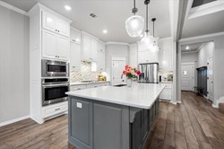 712 NW 199th St, Edmond