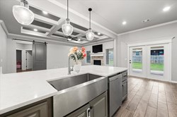 712 NW 199th St, Edmond