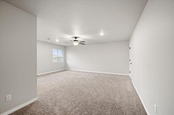 712 NW 199th St, Edmond