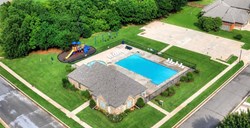 712 NW 199th St, Edmond