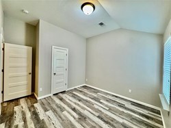 1103 Merlin Dr, Norman