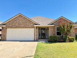 17516 Black Hawk Dr, Edmond