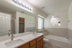 17405 Bronze Lane, Edmond