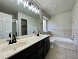 17505 Bronze Lane, Edmond