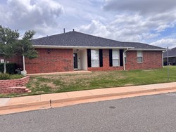 2201 NW 155th St, Edmond