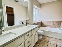 1920 NW 173rd St, Edmond