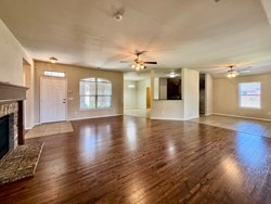 400 Pacific Crest Trail, Edmond
