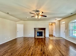 400 Pacific Crest Trail, Edmond