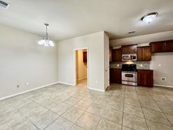 400 Pacific Crest Trail, Edmond