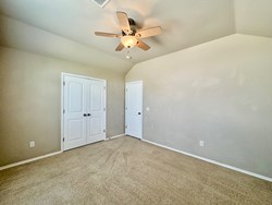 400 Pacific Crest Trail, Edmond