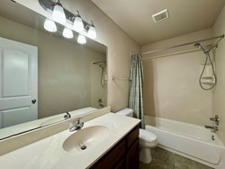 400 Pacific Crest Trail, Edmond