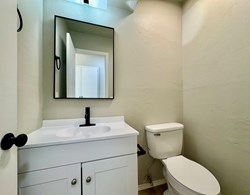 1107 Piedmont Rd N #D, Piedmont