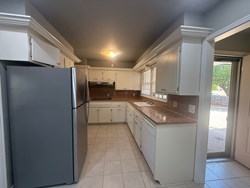 9909 Sunnymeade Pl, Oklahoma City