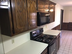 1037 NW 166th St, Edmond